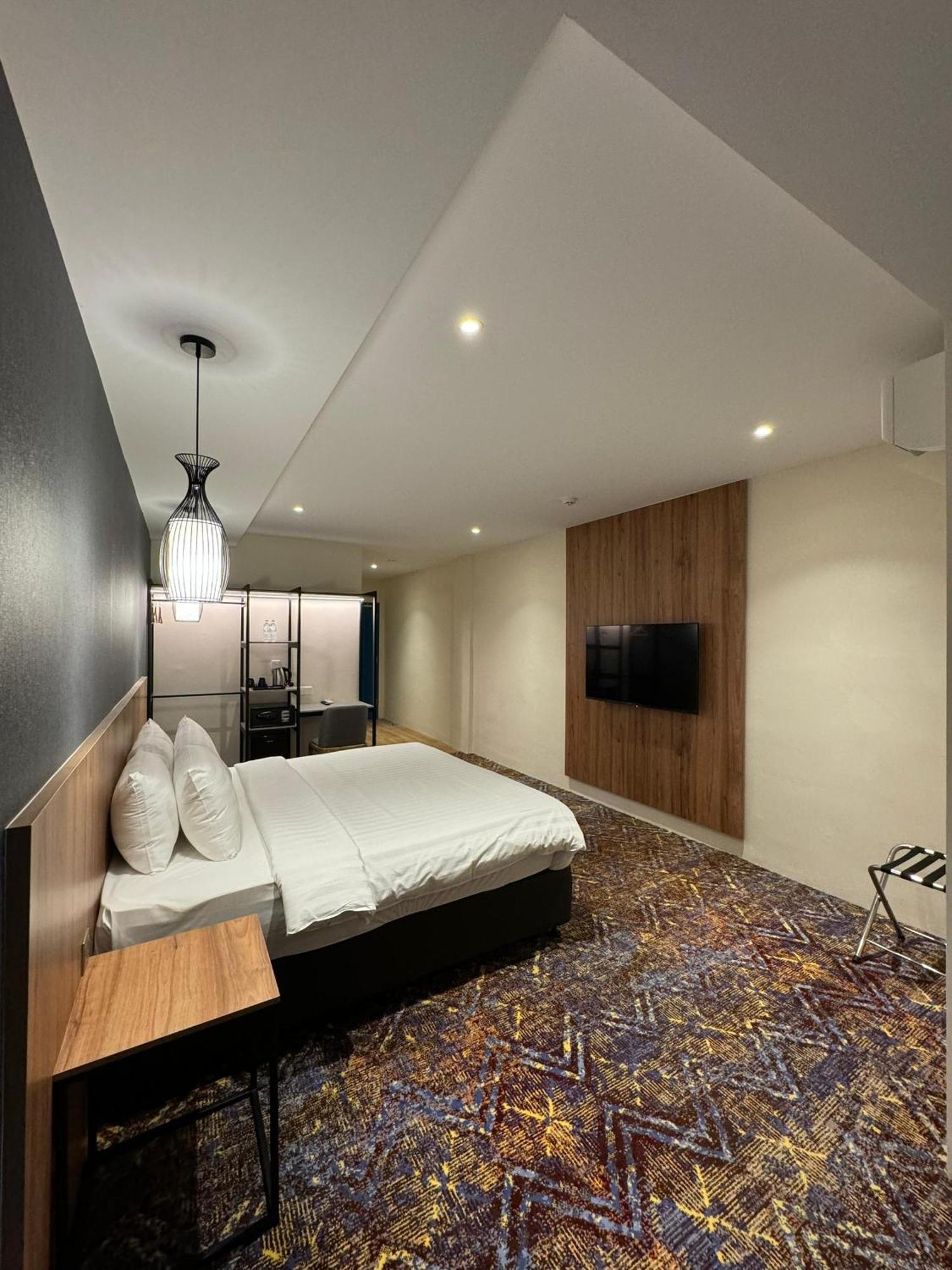 Le'Genda Hotel Kajang Exteriör bild