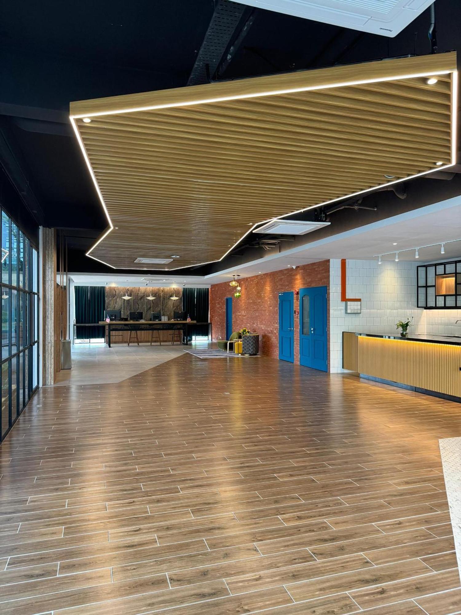 Le'Genda Hotel Kajang Exteriör bild