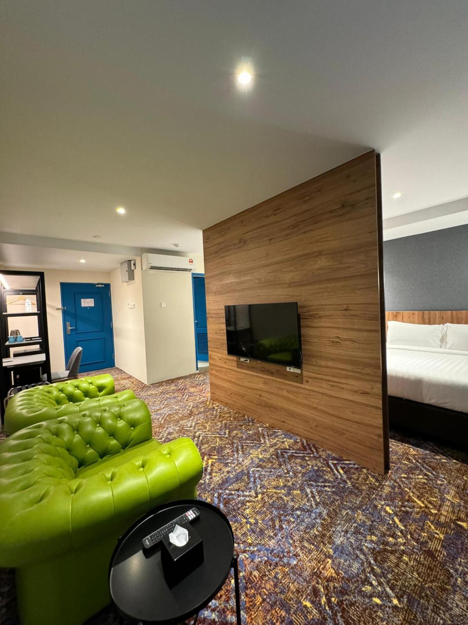 Le'Genda Hotel Kajang Exteriör bild